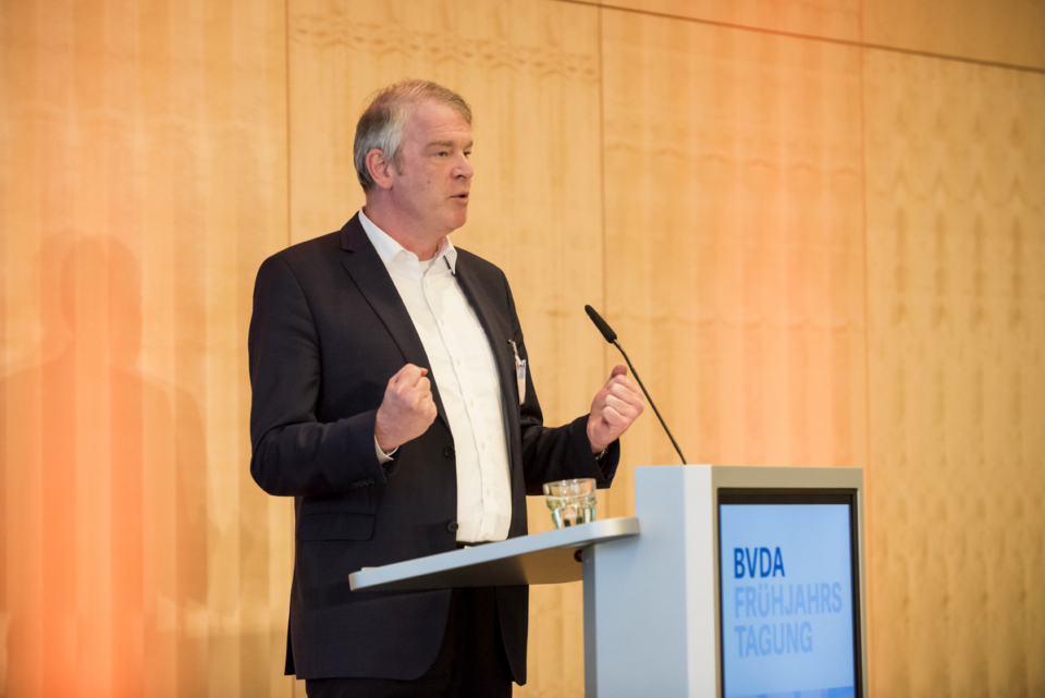 BVDA-Präsident Alexander Lenders wertet Leserakzeptanzstudie als Mutmacher für die Zukunft. Foto: BVDA / Bernd Brundert